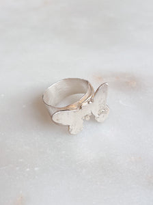 Elegant Simple Butterfly Ring