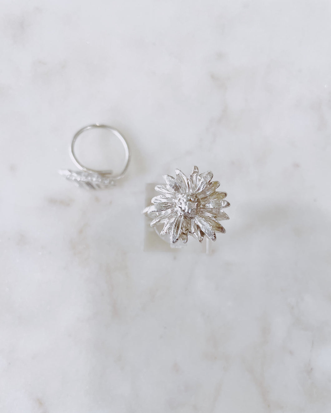 Stacking Silver Daisy Ring